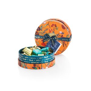 Caja de regalo con bombones variados